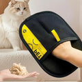 Craft Plus electrostatic pet hair remover grooming gloves showing textured surface for effective fur removal from pets.
