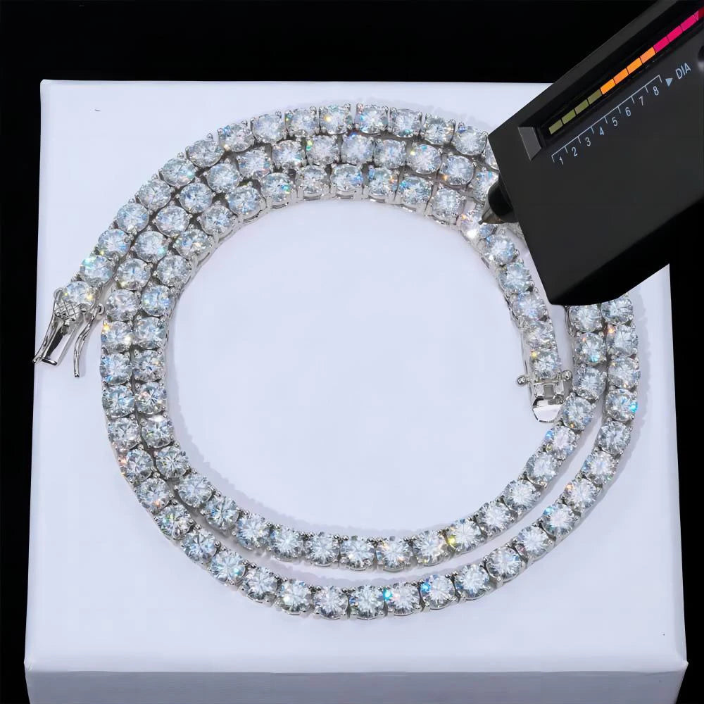 Craft Plus Hip Hop Moissanite Tennis Necklace featuring sparkling moissanite stones on a elegant chain.